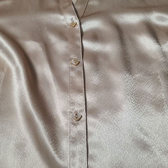 JM Collection Womens Button Up Blouse Gold Size 12 100% Polyester Long Sleeve - Picture 10 of 12